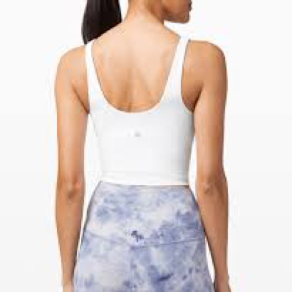 Align cropped tank white